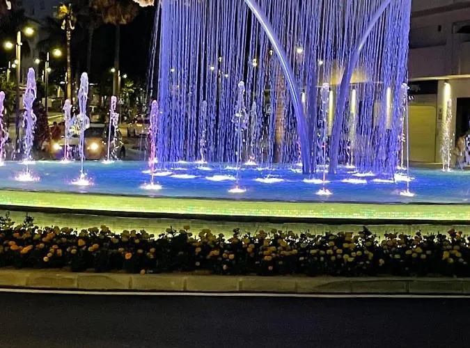 La Rada Centro * إِستيبونا